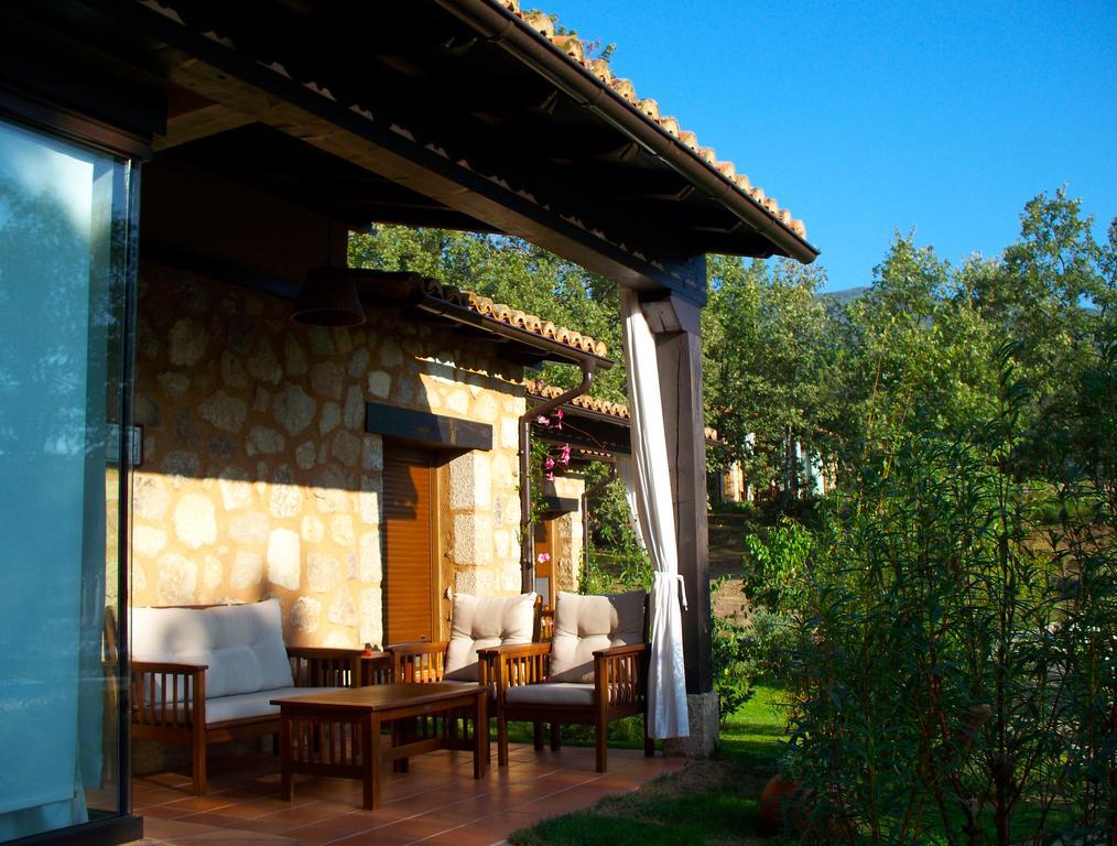 Apartamentos El Roble Valverde de la Vera Dış mekan fotoğraf