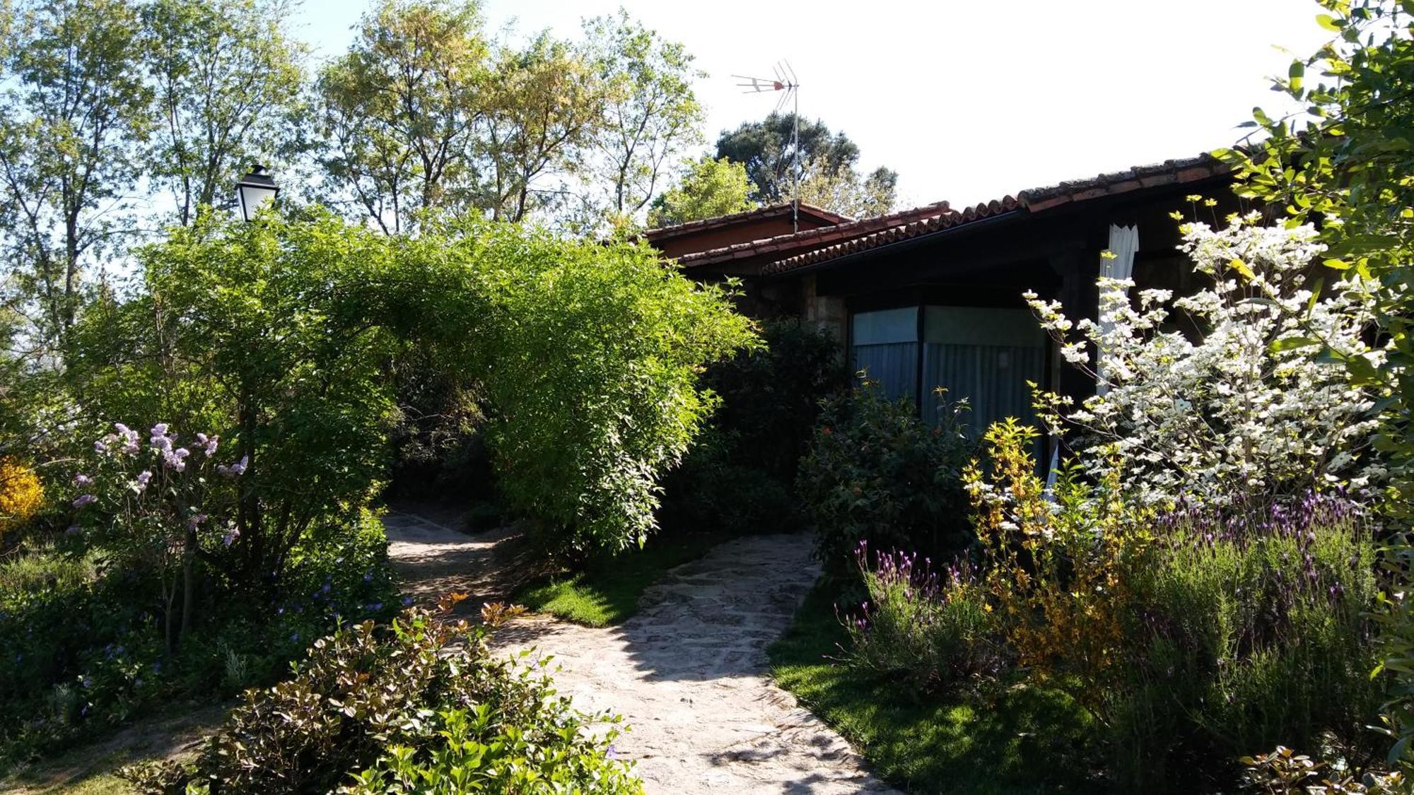 Apartamentos El Roble Valverde de la Vera Dış mekan fotoğraf