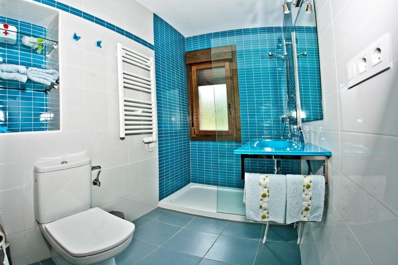 Apartamentos El Roble Valverde de la Vera Dış mekan fotoğraf
