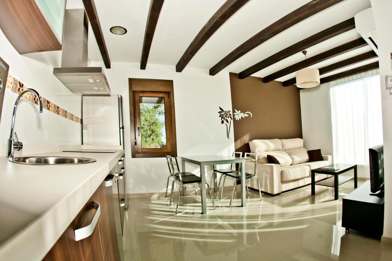 Apartamentos El Roble Valverde de la Vera Dış mekan fotoğraf