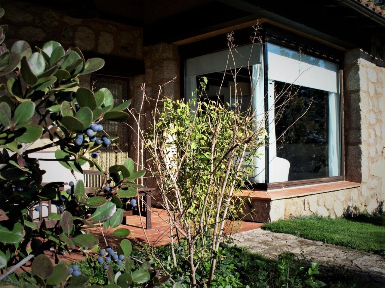 Apartamentos El Roble Valverde de la Vera Dış mekan fotoğraf