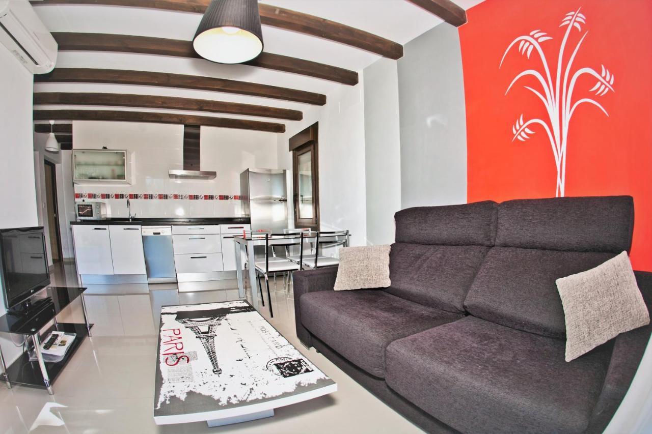 Apartamentos El Roble Valverde de la Vera Dış mekan fotoğraf